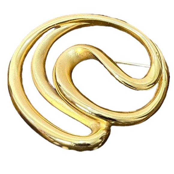 (10-230) Vintage Large Matte Gold Freeform Brooch Pin - Picture 1 of 3